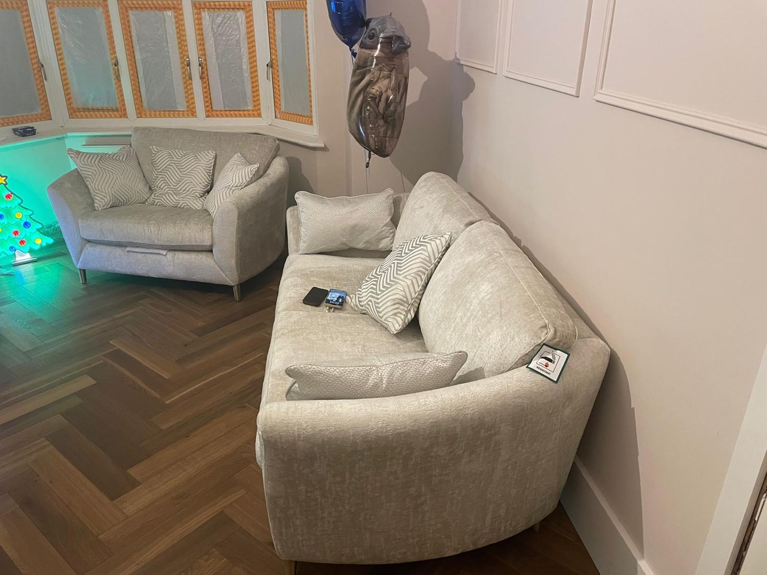 Finished lounge with fresh decoration and premium detailing